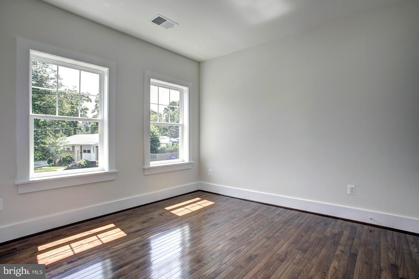 2101 Ellis Street Silver Spring, MD 20910 - Photo 22 of 30 Bedroom
