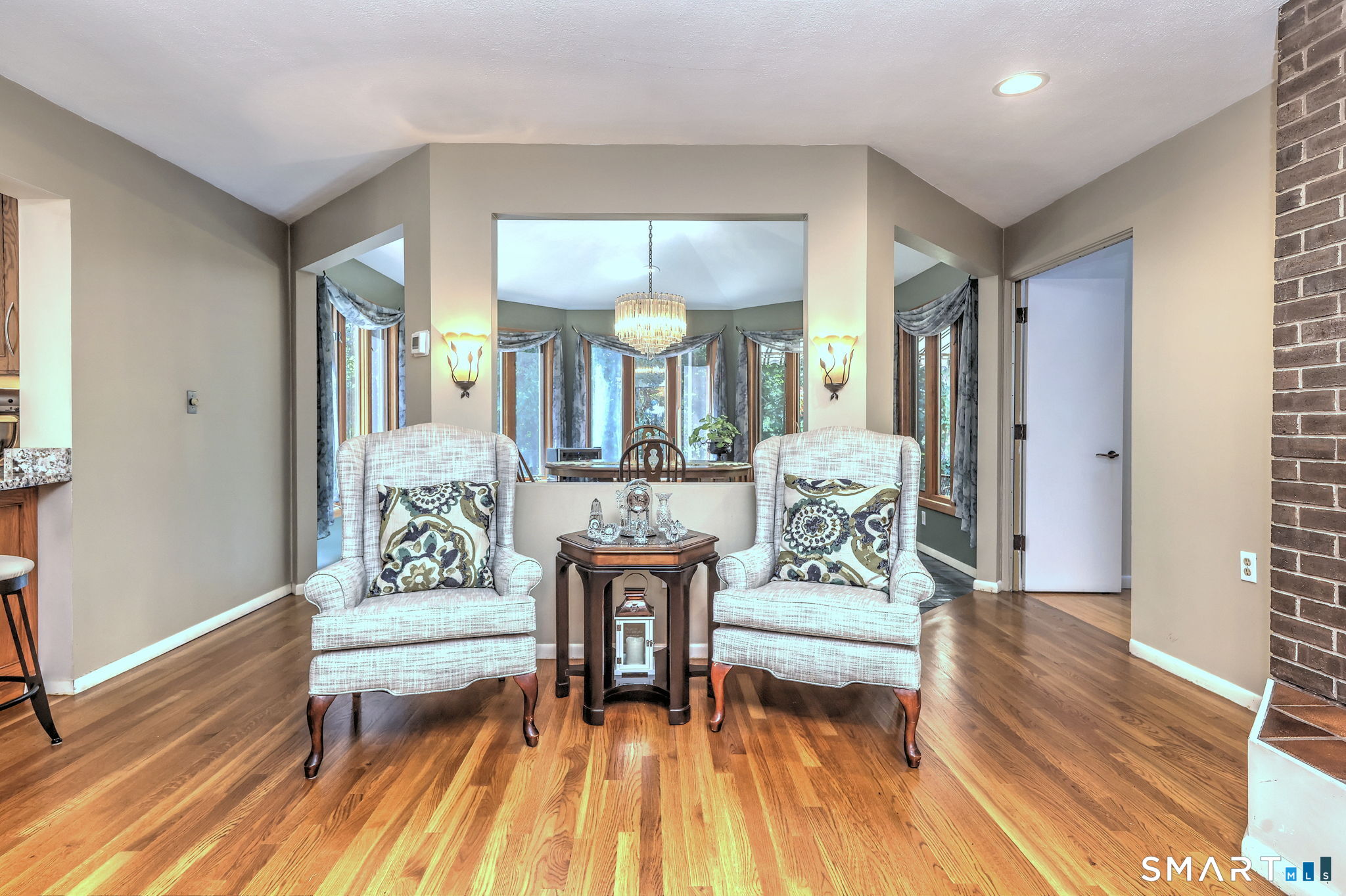 151 Cheshire Road Bethany, CT 06524 - Photo 10 of 40