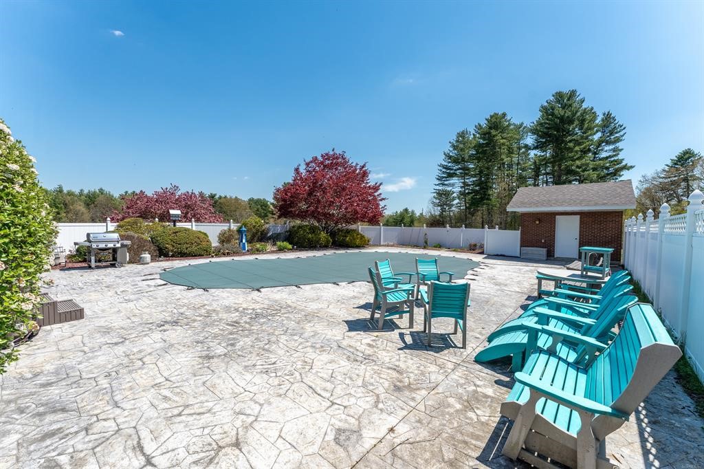 524 Wauregan Road Brooklyn, CT 06234 - Photo 4 of 26