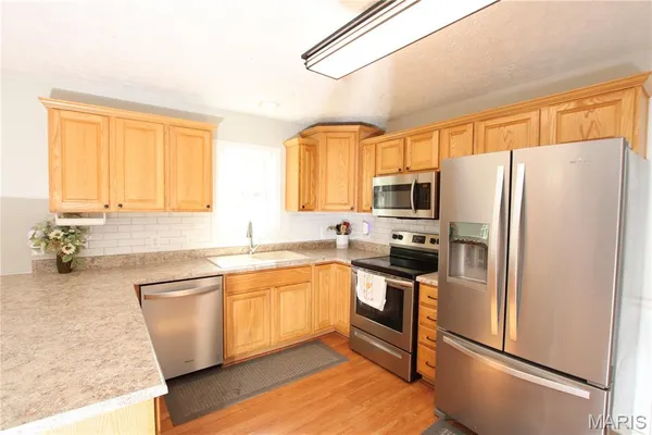 $430,000 | 5294 Farrell Road, Gerald, MO 63037