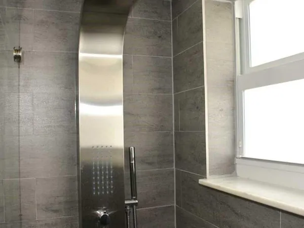 $1,975 | 201 North Ocean Boulevard, Unit 405, Pompano Beach, FL 33062