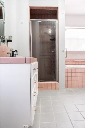 $3,250 | 2941 Piedmont Avenue, La Crescenta, CA 91214