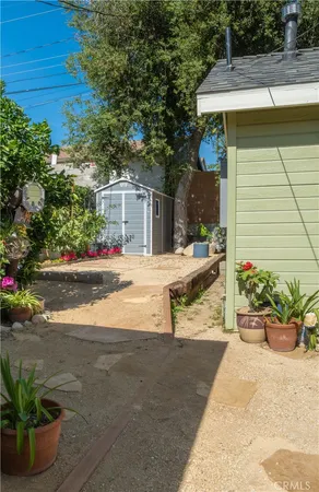 $3,250 | 2941 Piedmont Avenue, La Crescenta, CA 91214