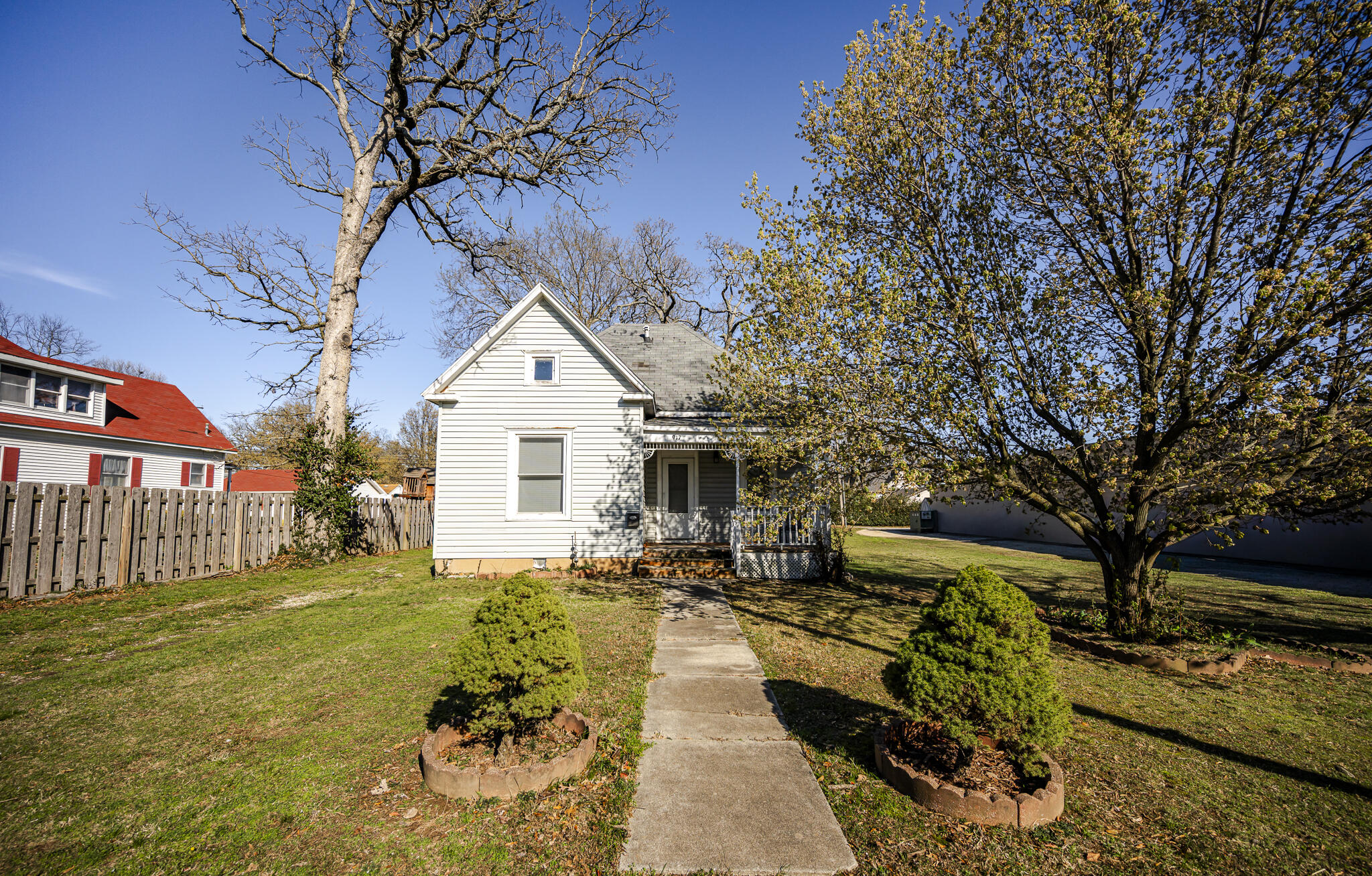 917 7th Street Monett, MO 65708 - Photo 1 of 1 917 7th St, Monett-1
