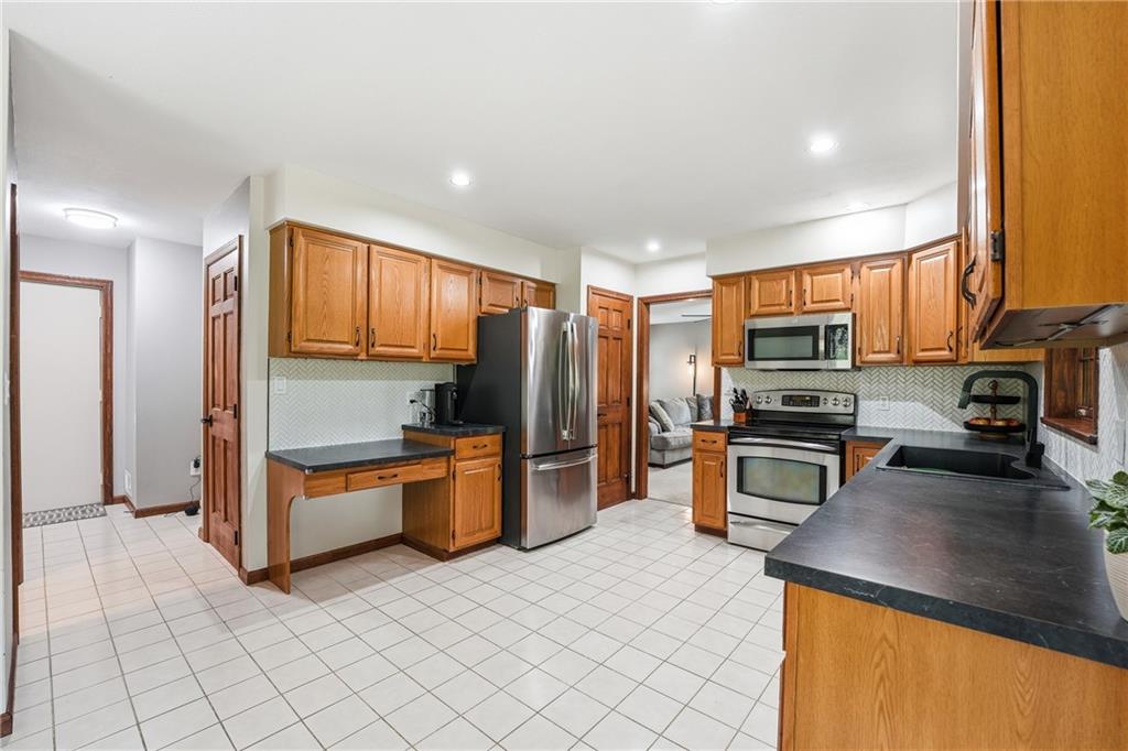 143 West Cruikshank Road Butler, PA 16002 - Photo 21 of 41