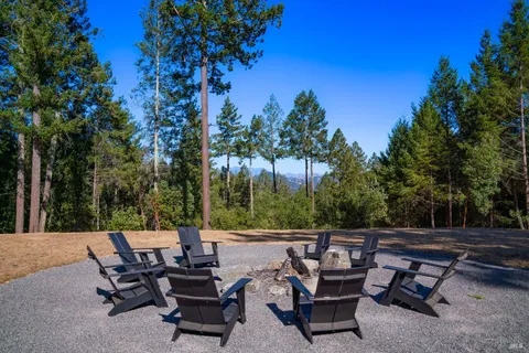 $3,500,000 | 1260 Emerald Ranch Road, Healdsburg, CA 95448