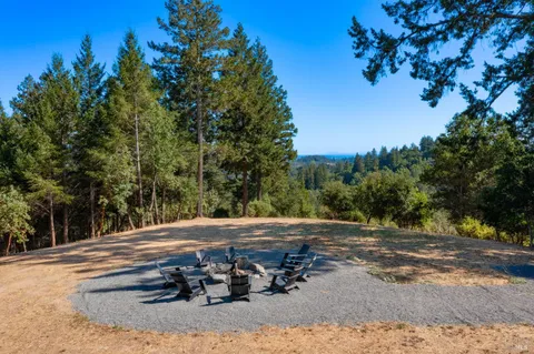 $3,500,000 | 1260 Emerald Ranch Road, Healdsburg, CA 95448