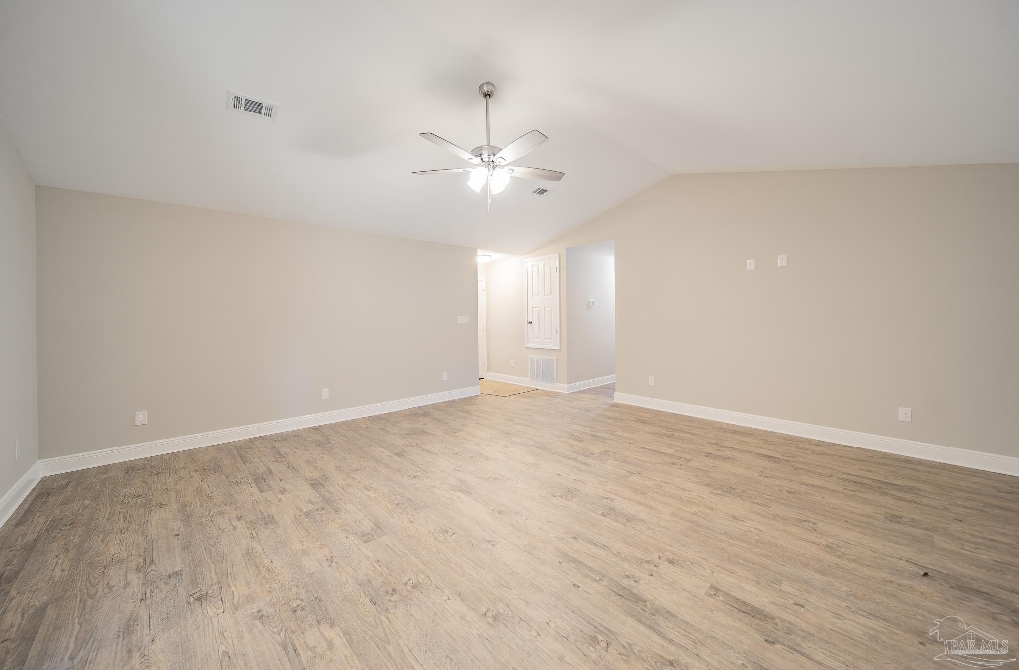 102 Dodge Drive Pensacola, FL 32503 - Photo 4 of 25