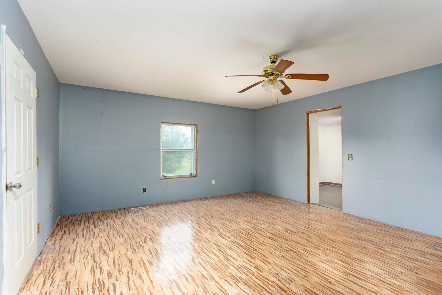 299 Anderson Road Sweetwater, TN 37874 - Photo 5 of 34 Primary Bedroom