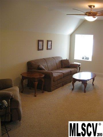 1595 Damascus Circle Conover, NC 28613 - Photo 5 of 15 Gallery Image 5