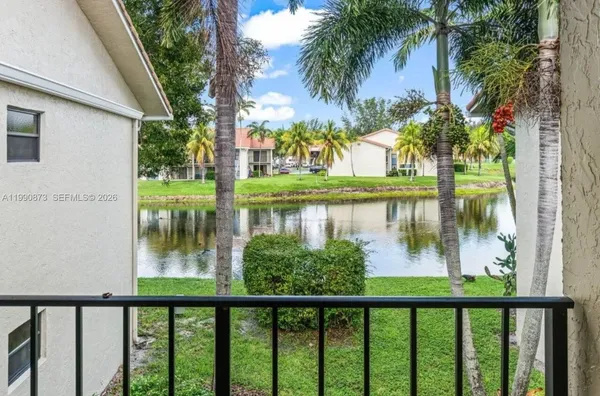 $1,870 | 1495 Lake Crystal Drive, Unit H, West Palm Beach, FL 33411