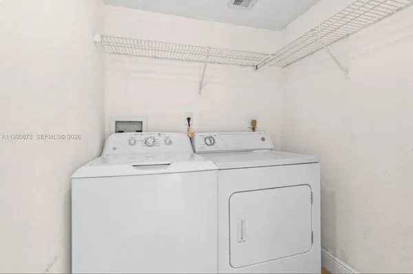 $1,870 | 1495 Lake Crystal Drive, Unit H, West Palm Beach, FL 33411