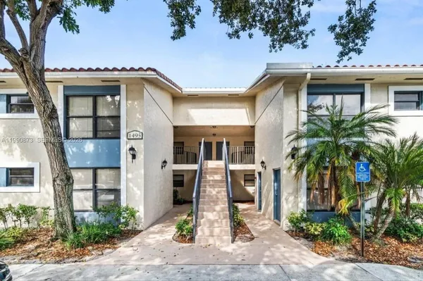 $1,870 | 1495 Lake Crystal Drive, Unit H, West Palm Beach, FL 33411