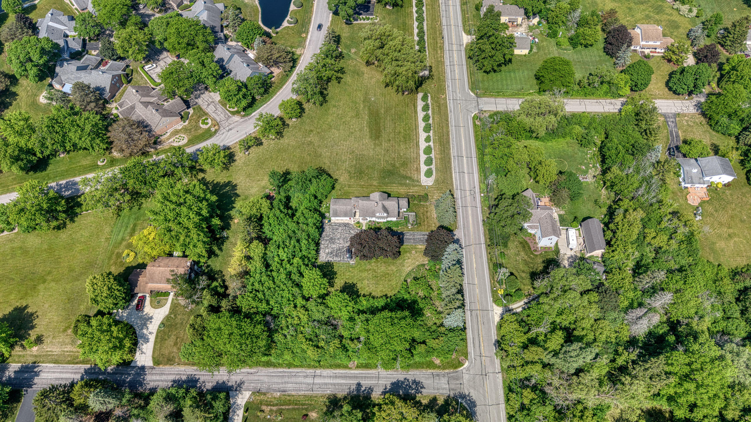 2029 West Donges Bay Road, Unit 2031 Mequon, WI 53092 - Photo 46 of 68 Aerial View