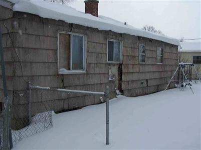 5508 Western Road Flint, MI 48506 - Photo 2 of 9 20107906-1.JPG