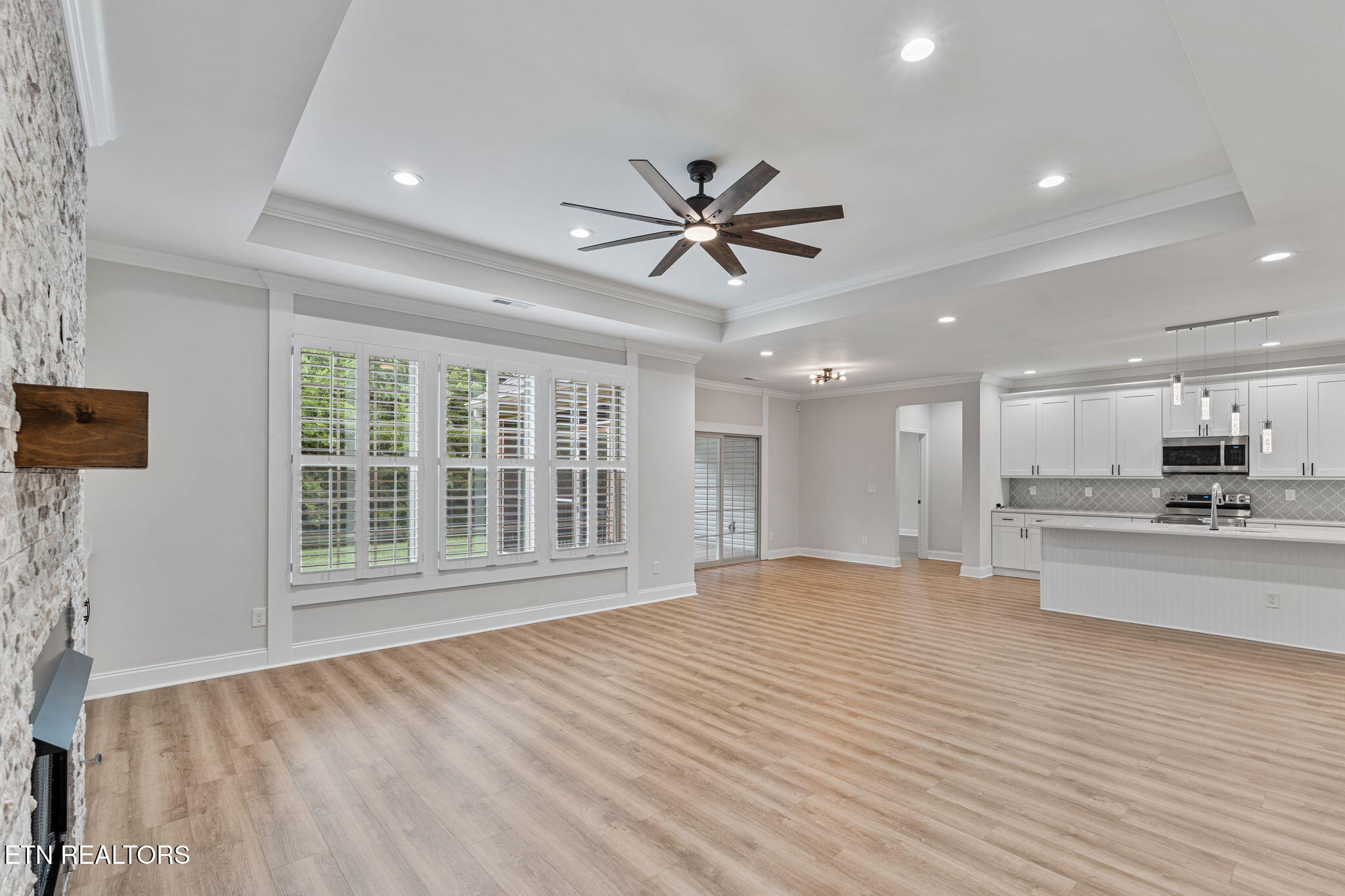 129 Ogana Way Loudon, TN 37774 - Photo 15 of 36 29-web-or-mls-DSC09365