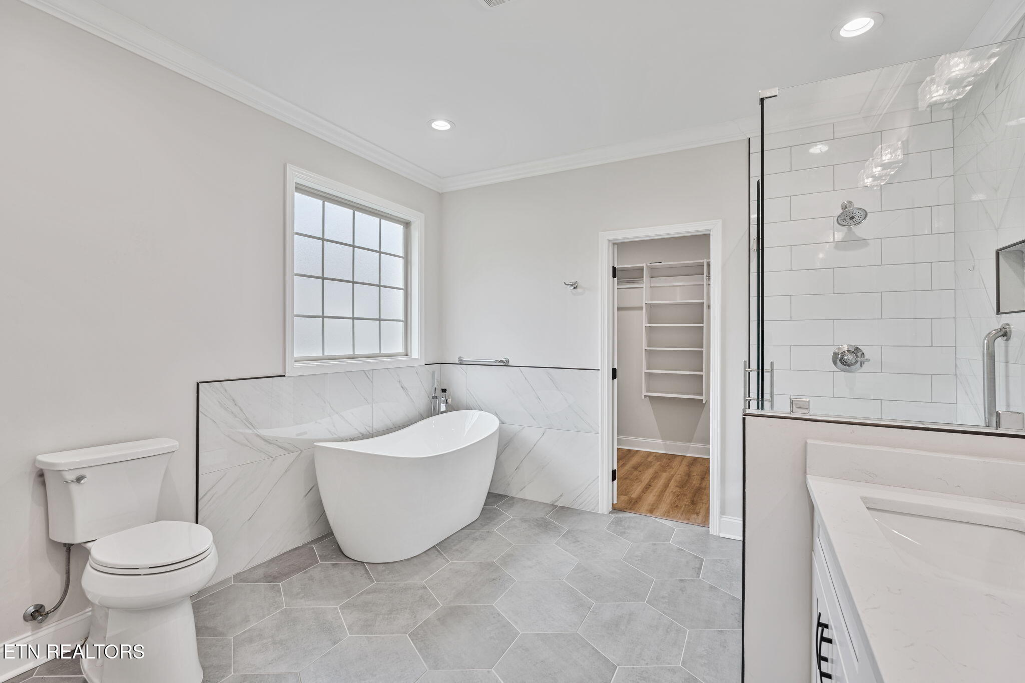 129 Ogana Way Loudon, TN 37774 - Photo 21 of 36 9-web-or-mls-DSC09413