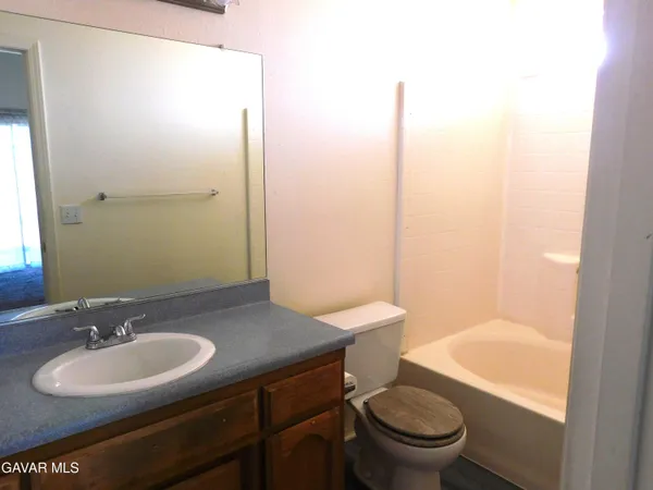 $2,100 | 20321 88th Street, California City, CA 93505