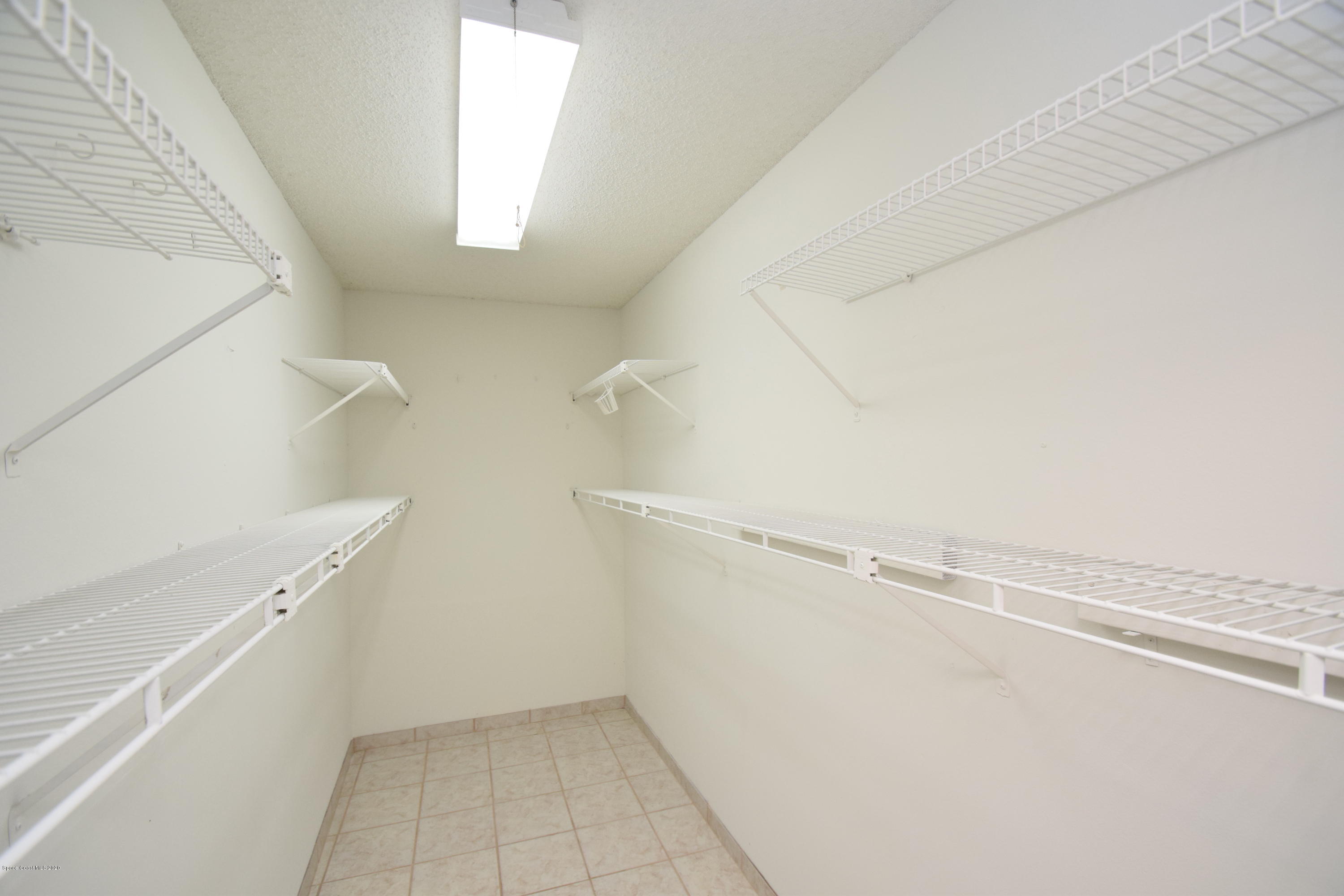 753 George Street Sebastian, FL 32958 - Photo 26 of 54 Walk in closet