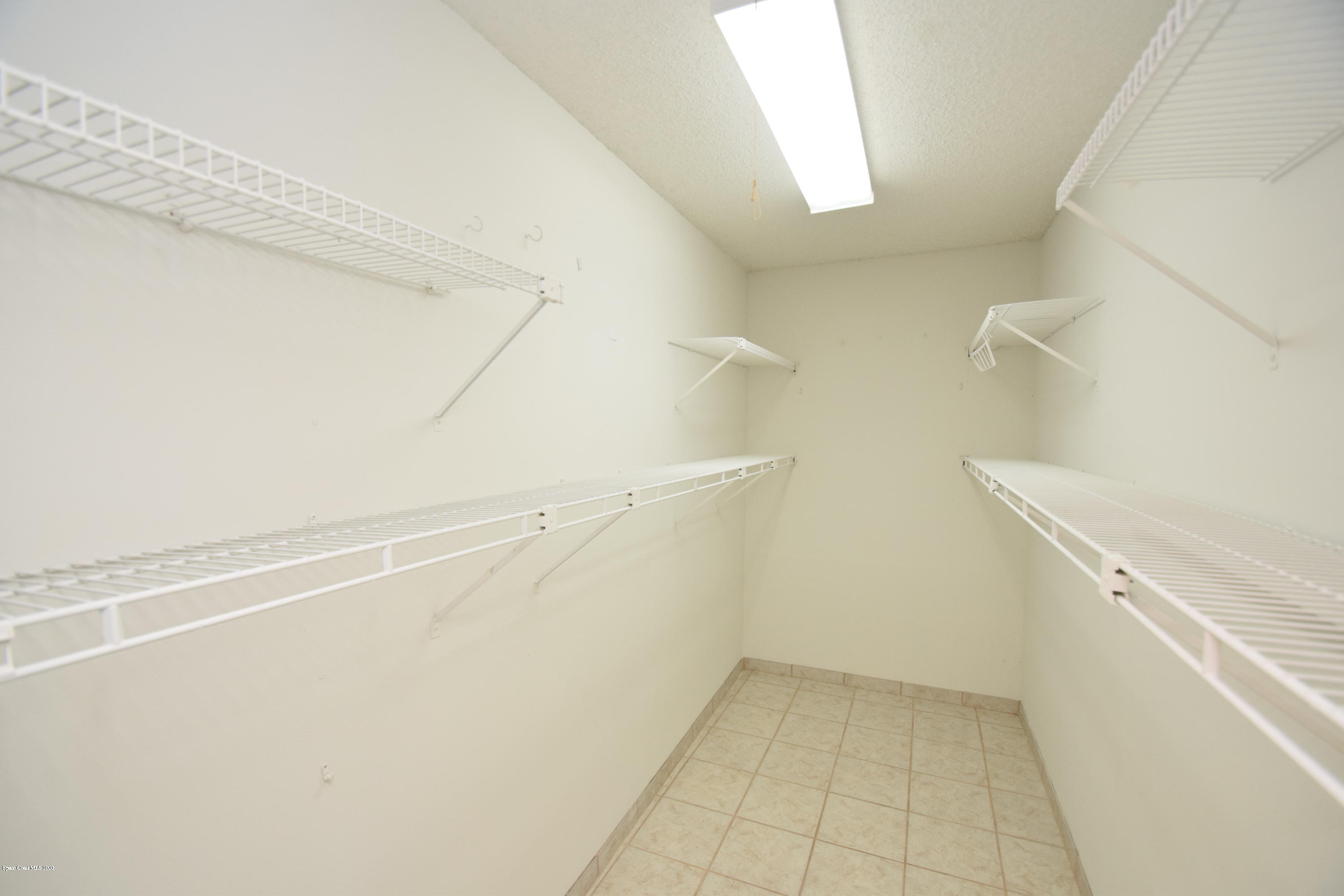 753 George Street Sebastian, FL 32958 - Photo 27 of 54 Walk in closet