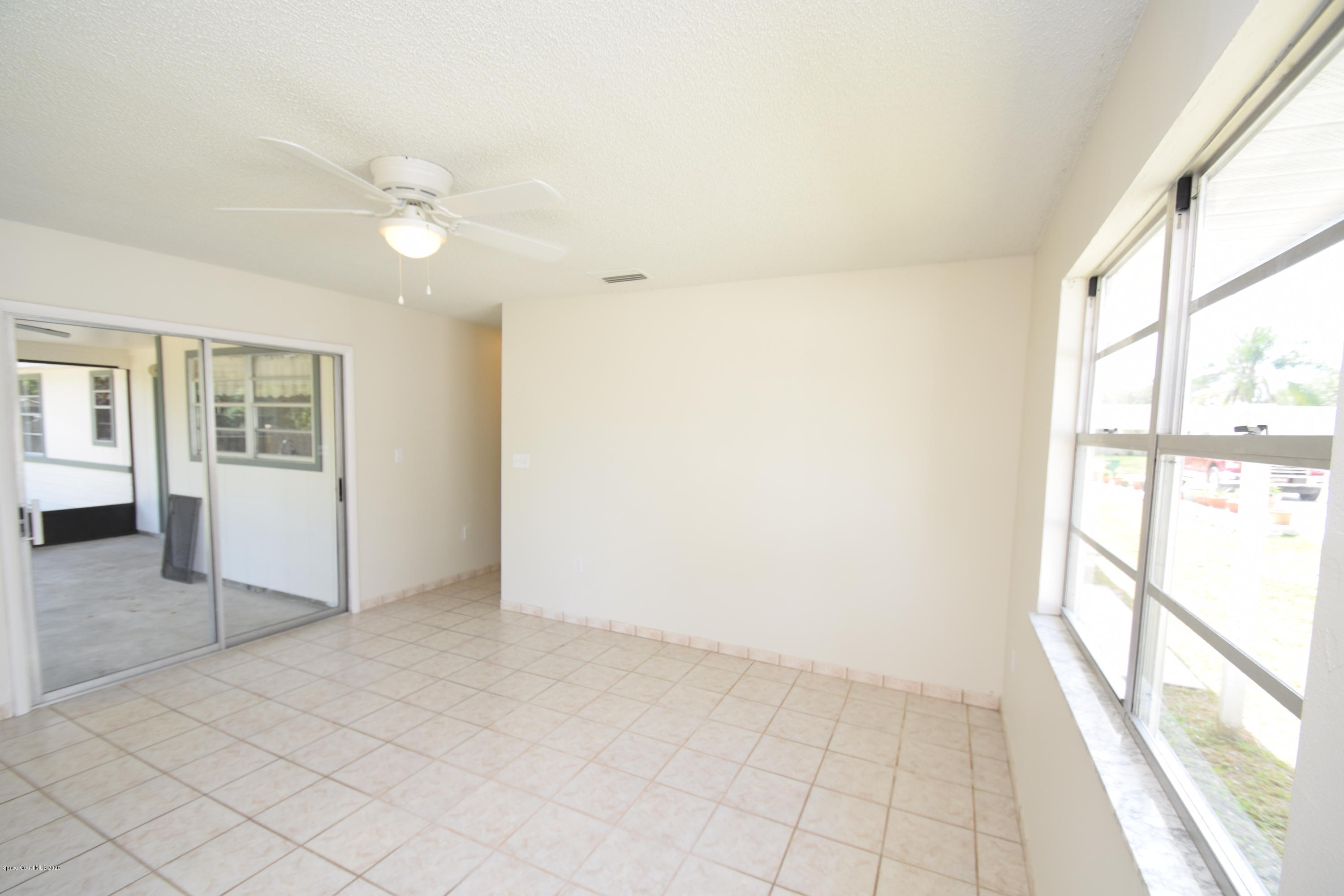 753 George Street Sebastian, FL 32958 - Photo 30 of 54 Master