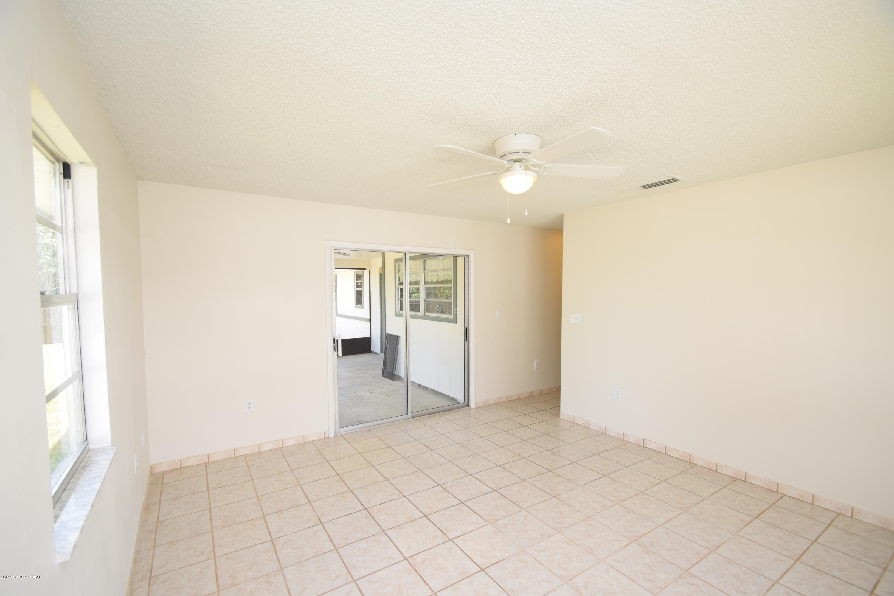 753 George Street Sebastian, FL 32958 - Photo 31 of 54 Master