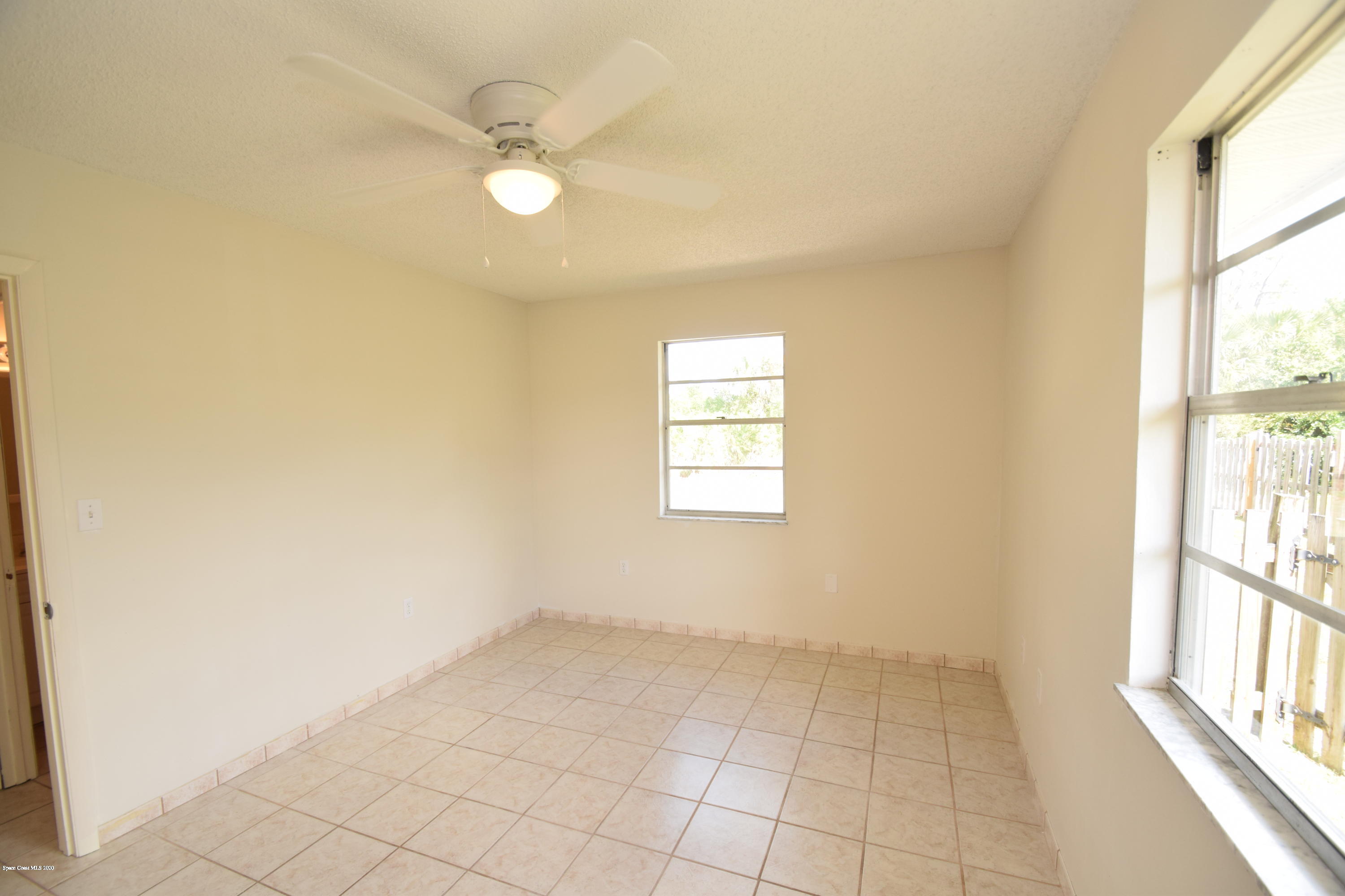 753 George Street Sebastian, FL 32958 - Photo 44 of 54 bed 3