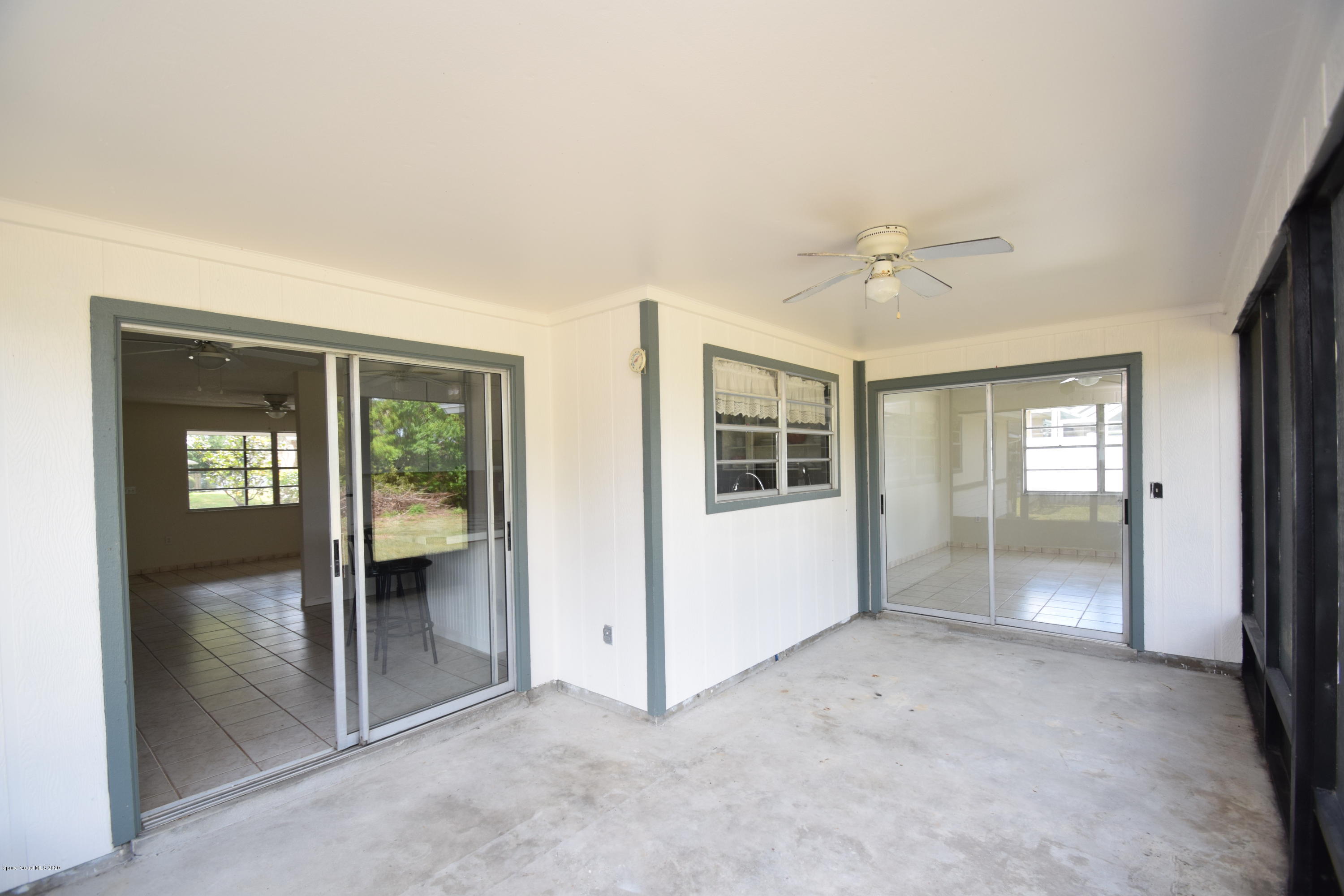 753 George Street Sebastian, FL 32958 - Photo 48 of 54 Backporch