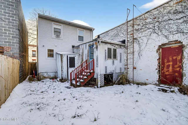 $159,900 | 29 Bradford Street, Albany, NY 12206