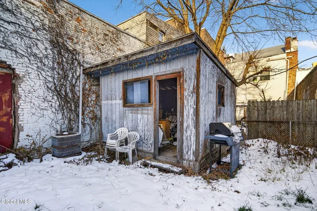 $159,900 | 29 Bradford Street, Albany, NY 12206