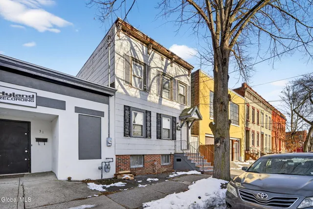 $159,900 | 29 Bradford Street, Albany, NY 12206