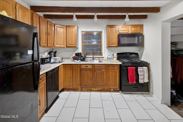 $159,900 | 29 Bradford Street, Albany, NY 12206