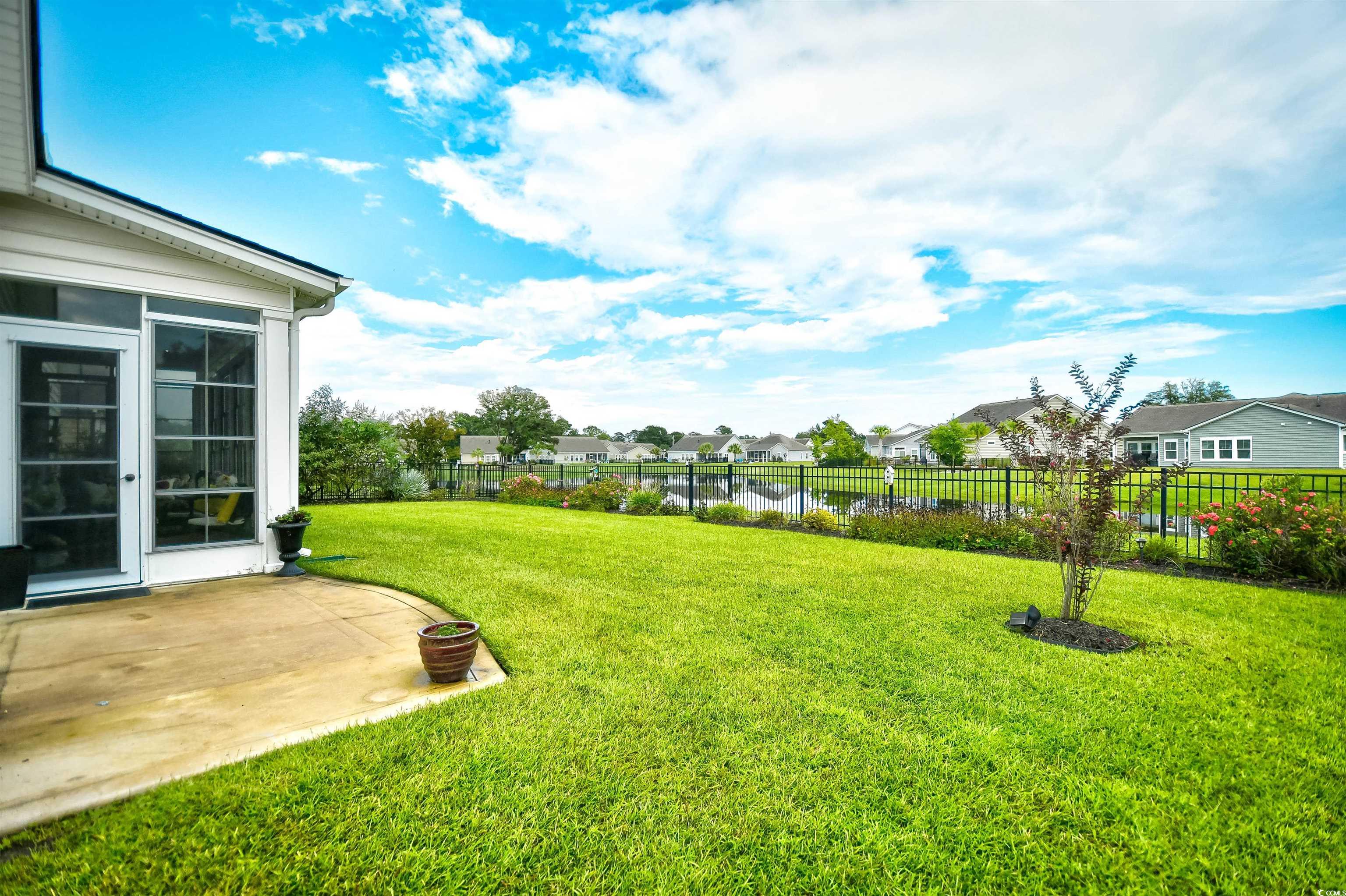 437 Oaklanding Lane Murrells Inlet, SC 29576 - Photo 36 of 40 Gallery Image 36