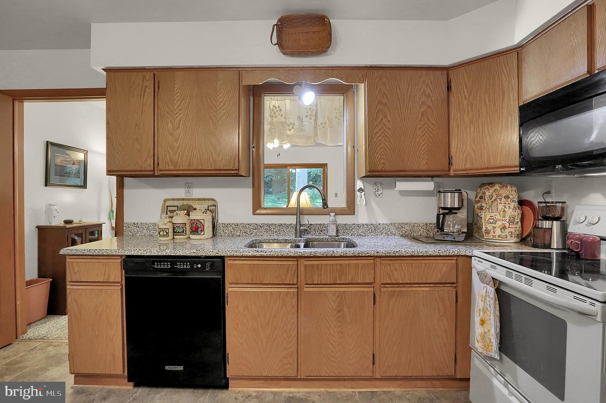 2118 Walnut Bottom Road Carlisle, PA 17015 - Photo 10 of 40 Gallery Image 10