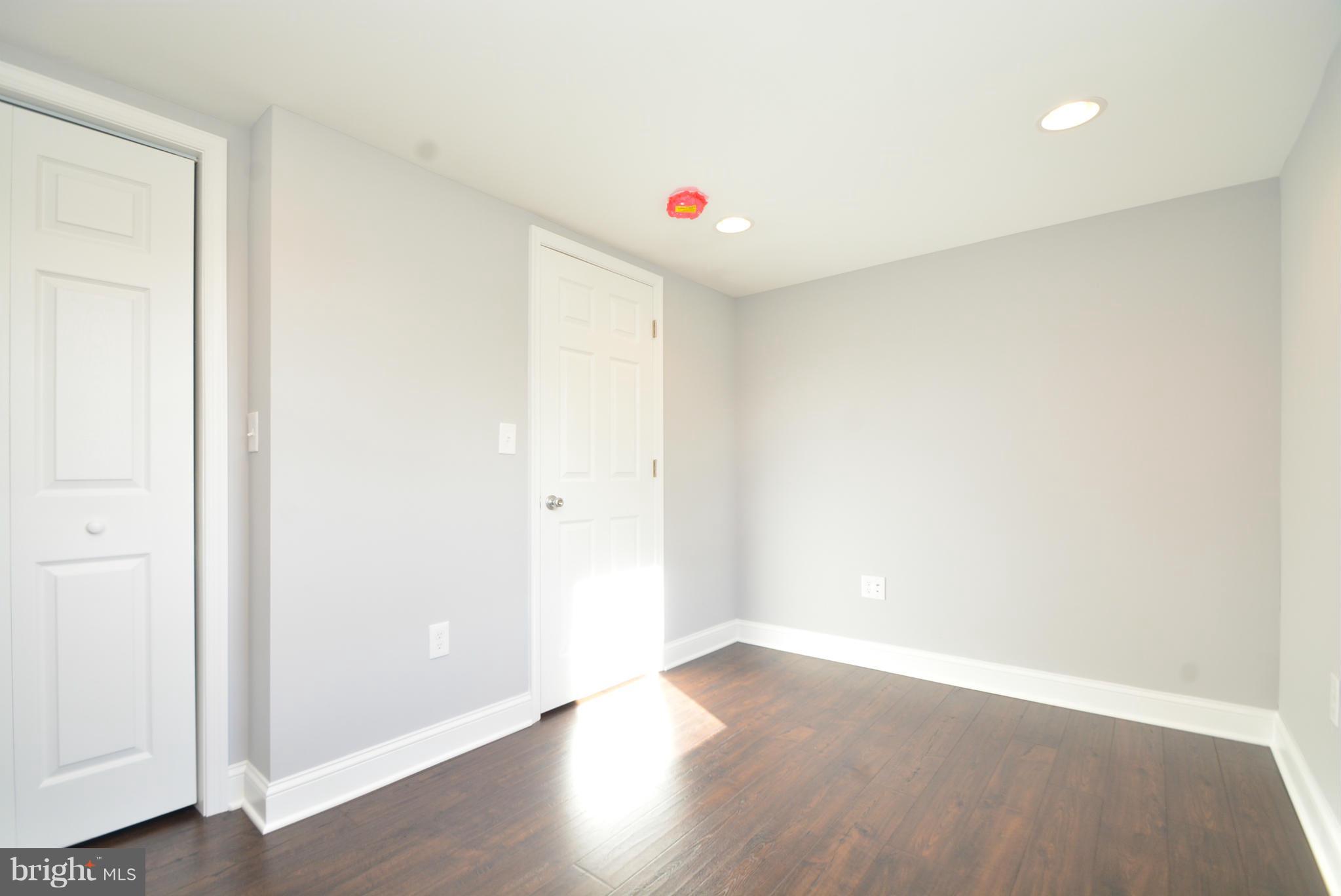 8207 Watersedge Road Baltimore, MD 21222 - Photo 19 of 30 Bedroom