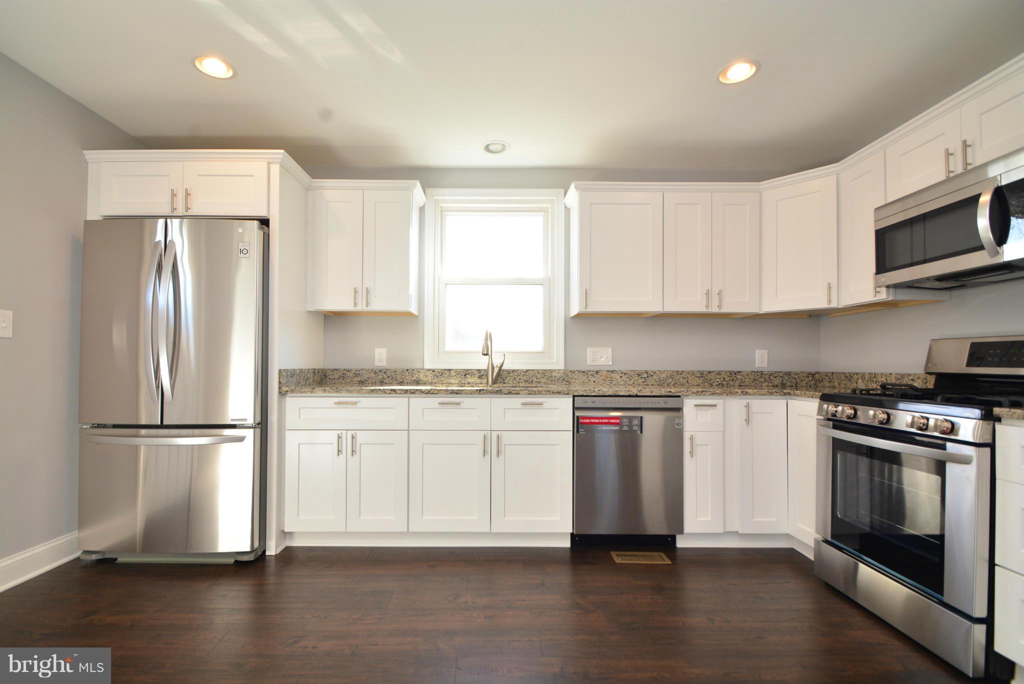 8207 Watersedge Road Baltimore, MD 21222 - Photo 8 of 30 Kitchen