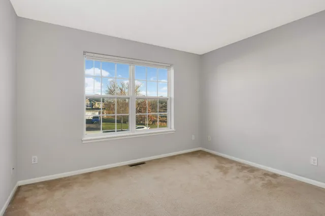 $2,495 | 16872 90th Court North, Maple Grove, MN 55311