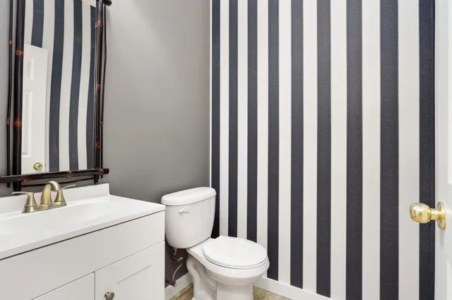 $2,495 | 16872 90th Court North, Maple Grove, MN 55311