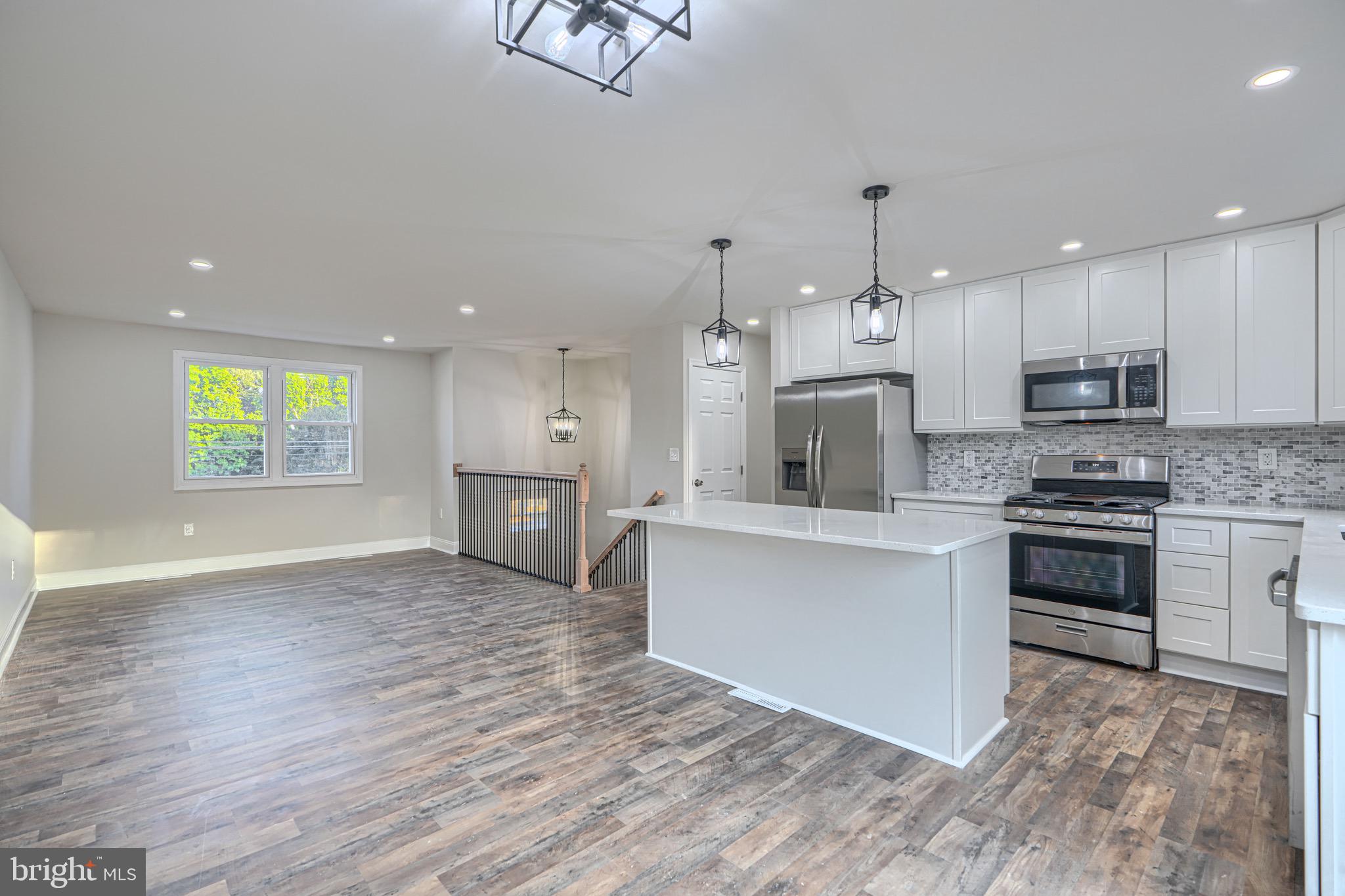 7518 Harmans Road Harmans, MD 21077 - Photo 8 of 42