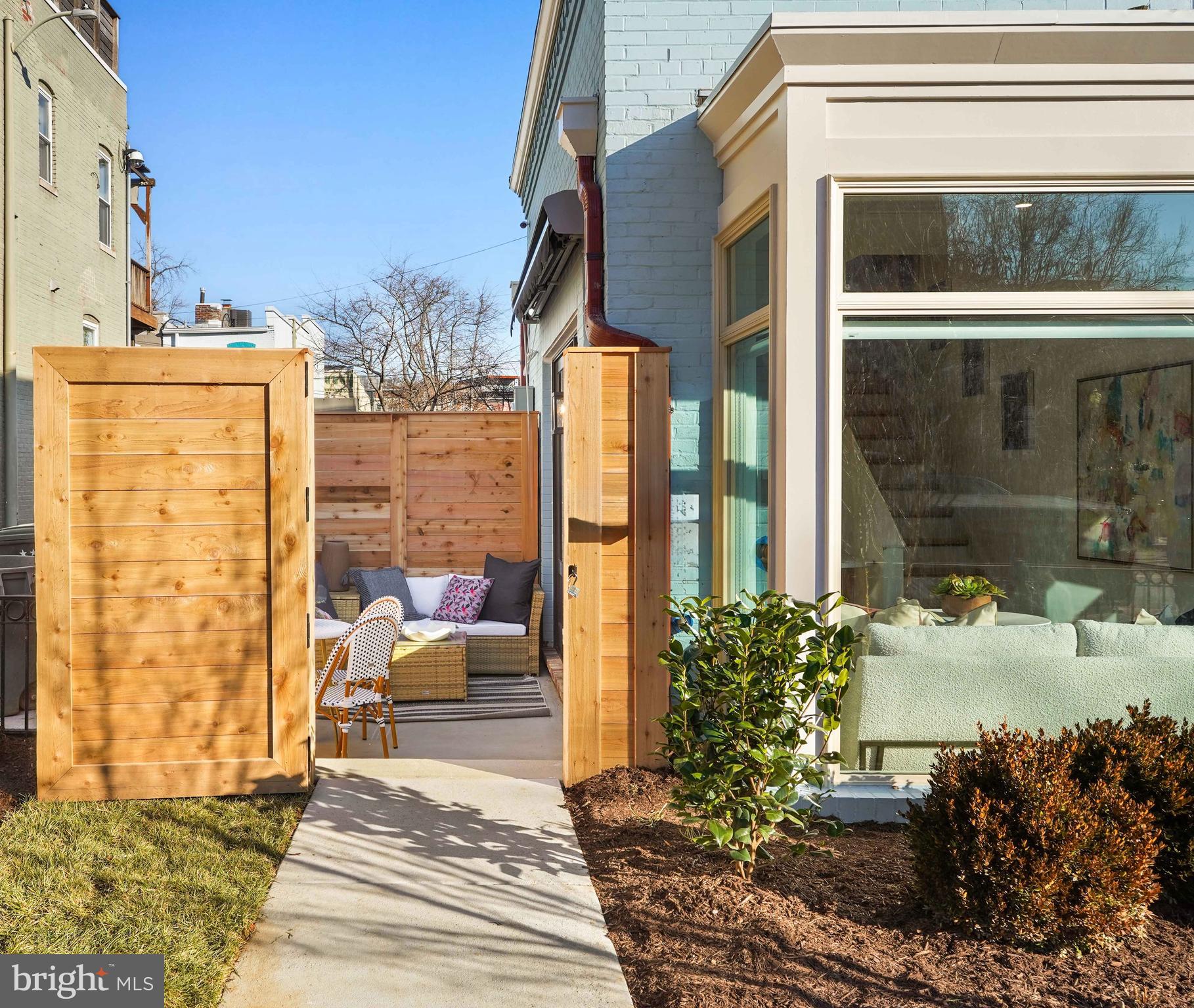 1237 W Street Northwest, Unit E Washington, DC 20009 - Photo 1 of 11