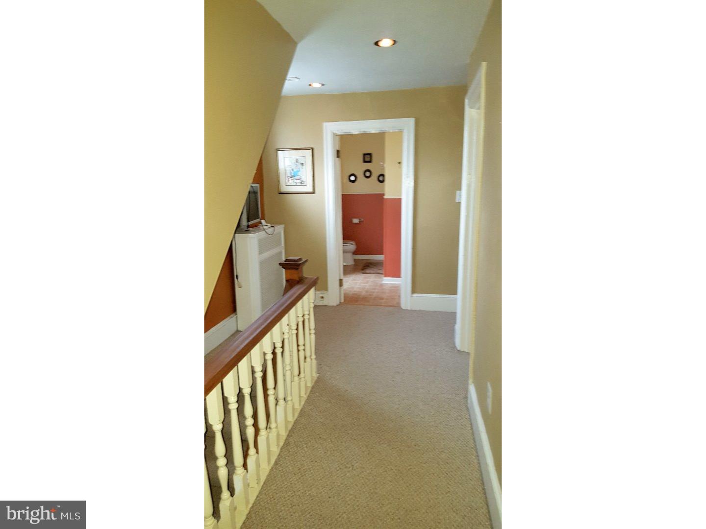 405 Warwick Road Magnolia, NJ 08049 - Photo 15 of 25