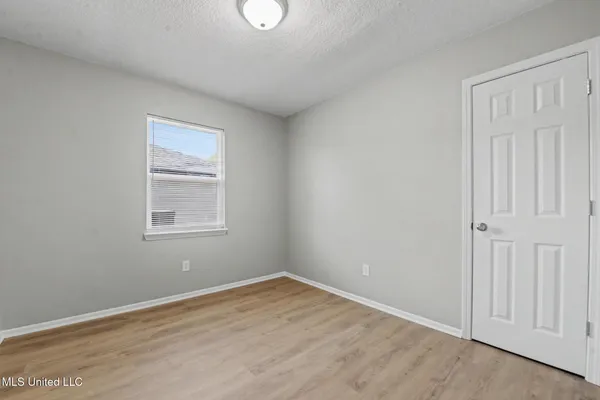 $218,750 | 2009 Graveline Road, Gautier, MS 39553