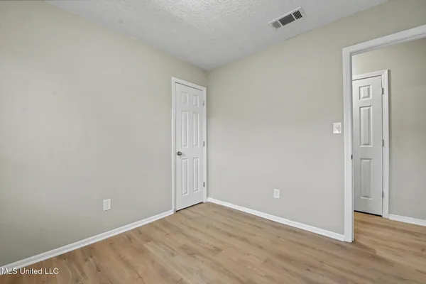 $218,750 | 2009 Graveline Road, Gautier, MS 39553