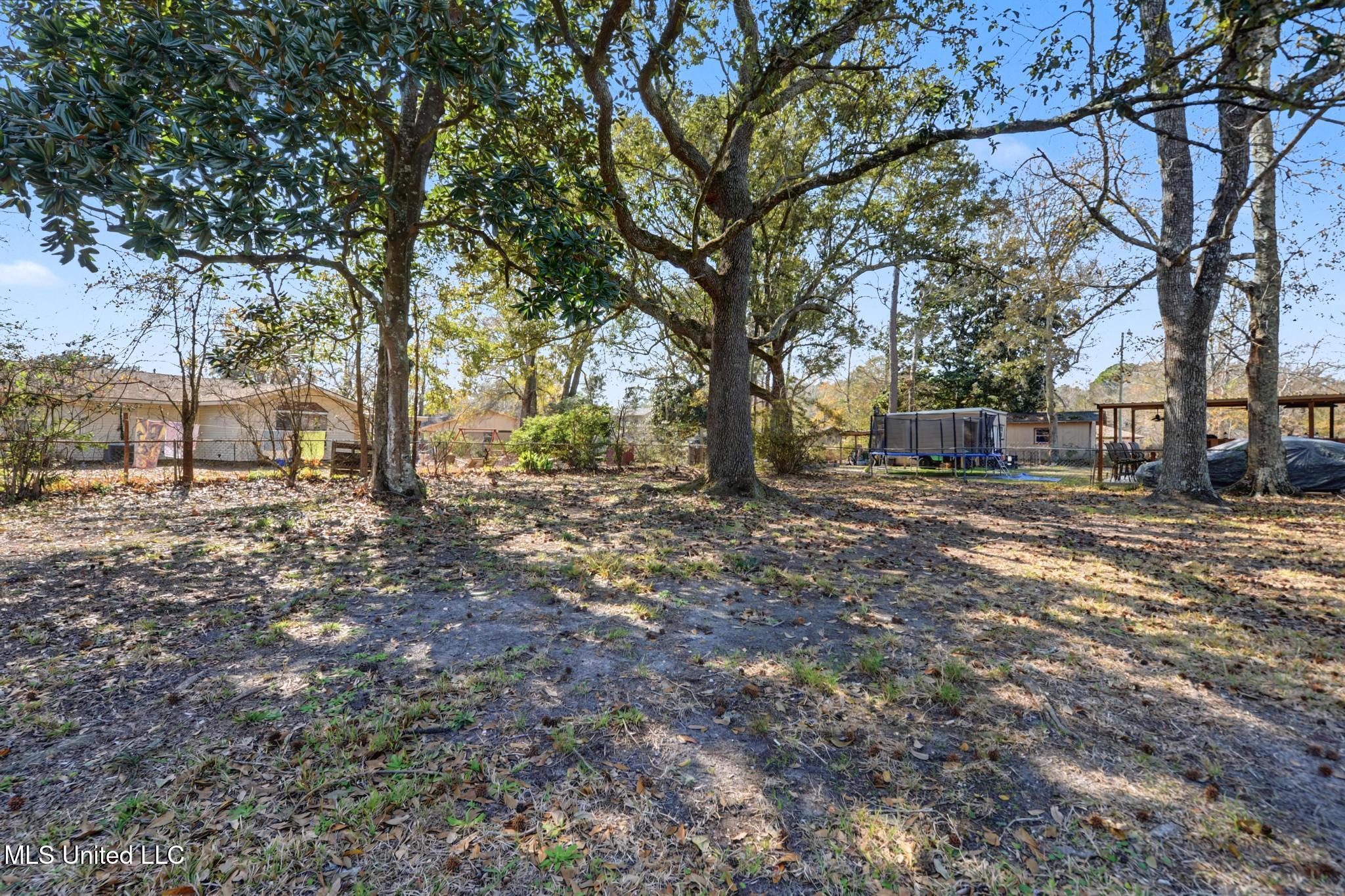 2009 Graveline Road Gautier, MS 39553 - Photo 19 of 29 019