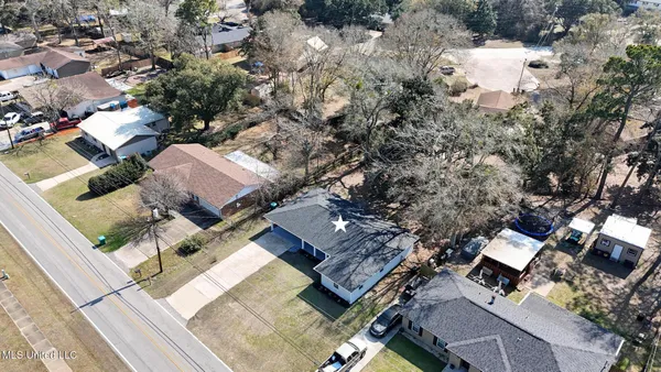 $218,750 | 2009 Graveline Road, Gautier, MS 39553