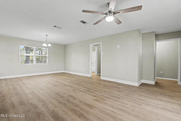 $218,750 | 2009 Graveline Road, Gautier, MS 39553