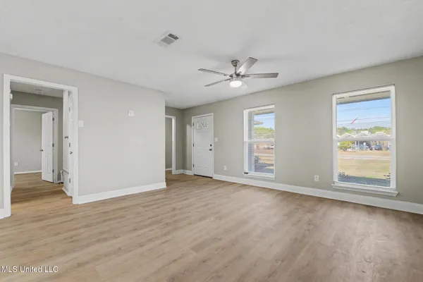 $218,750 | 2009 Graveline Road, Gautier, MS 39553