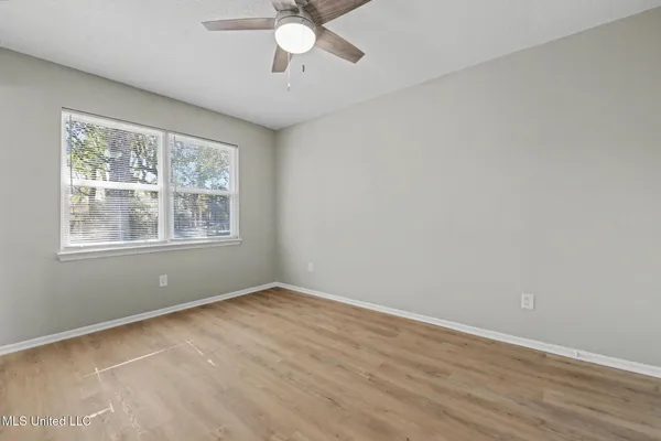 $218,750 | 2009 Graveline Road, Gautier, MS 39553