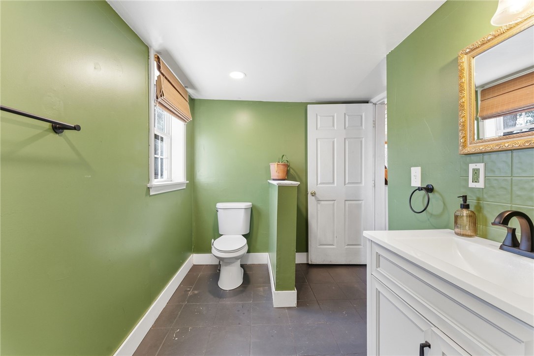 237 Spring Street Hopkinton, RI 02832 - Photo 24 of 46 Gallery Image 24