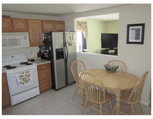 107 Beaver Dam Road Waterboro, ME 04061 - Photo 7 of 17 Kitchen.